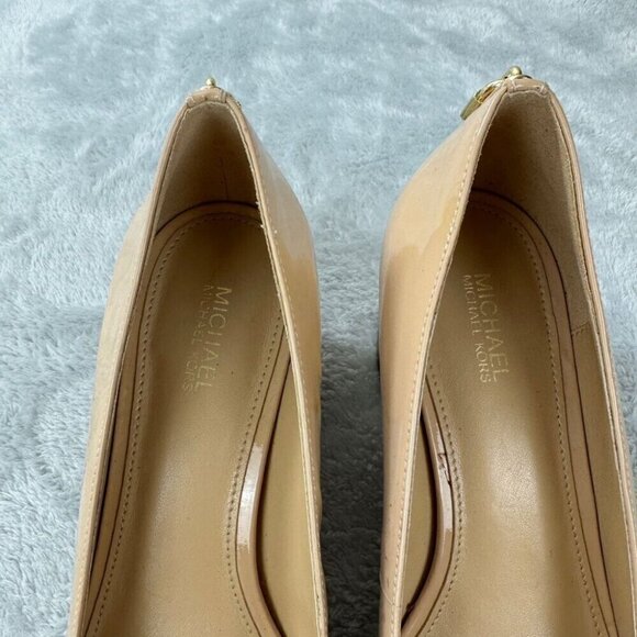Michael Kors Beige Leather Round Tip Shoes Women's Size 8.5 US - Picture 7 of 12